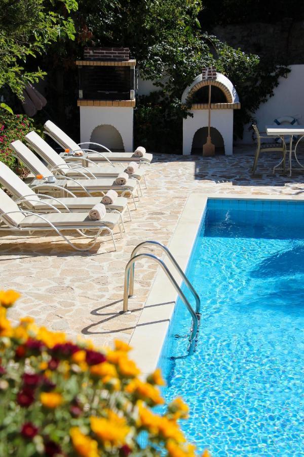 Villa Oasis Kamilari Buitenkant foto